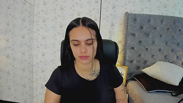 Snapshot of ChloeHarper_ chatting on July 24, 2026, 2:26 pm ChloeHarper online show from July 24, 2026, 2:26 pm