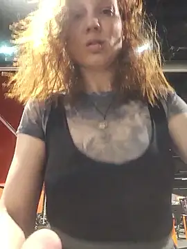 Exhibitionsplit online show from March 22, 2026, 10:13 pm