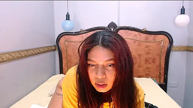 Naomi Tylers online show from February 23, 2025, 7:44 am