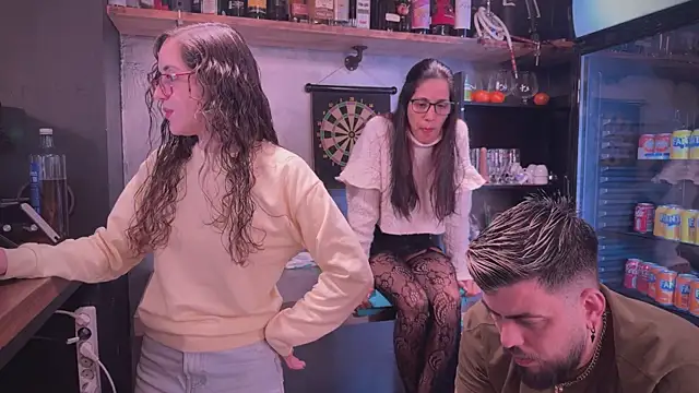 barfantasy online show from March 15, 2025, 8:43 pm