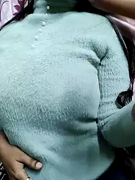 Shreya727 online show from December 8, 2024, 7:22 pm