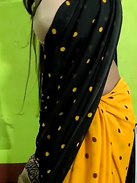 Shreya727 online show from March 8, 2026, 10:19 am