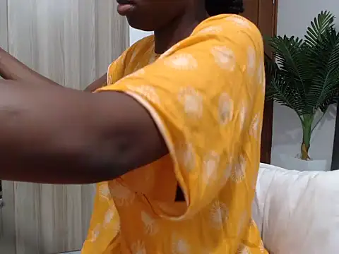 black   ghodess online show from December 3, 2025, 3:03 am