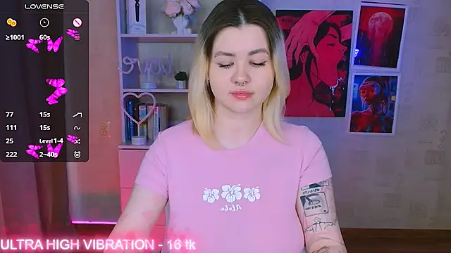 cutie mili online show from February 26, 2025, 7:42 am