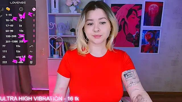 cutie mili online show from March 1, 2025, 4:04 am