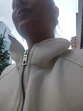 scarlett moore online show from April 19, 2026, 5:01 pm