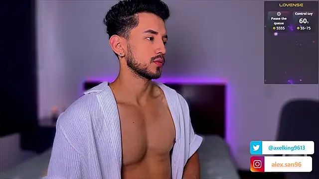 AxelKing1326 online show from September 22, 2025, 10:01 pm