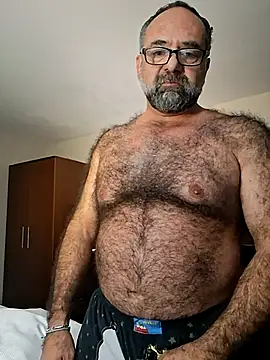 Snapshot of chainjulious chatting on October 24, 2025, 11:06 am chainjulious online show from October 24, 2025, 11:06 am