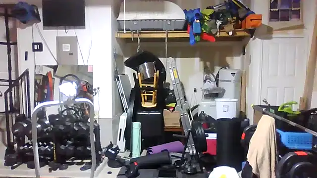 Snapshot of chainjulious chatting on March 3, 2026, 1:28 pm chainjulious online show from March 3, 2026, 1:28 pm