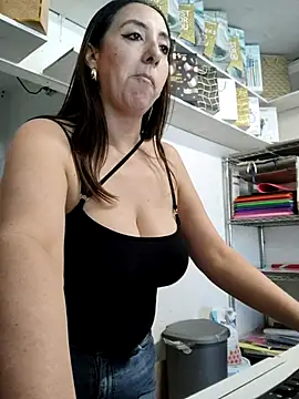 Snapshot of Mia_Novikov chatting on October 11, 2025, 8:07 pm Mia Novikov online show from October 11, 2025, 8:07 pm