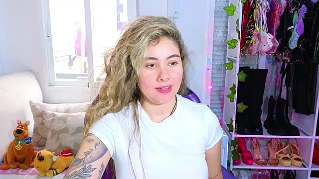 Tawny cox online show from March 4, 2025, 1:17 pm