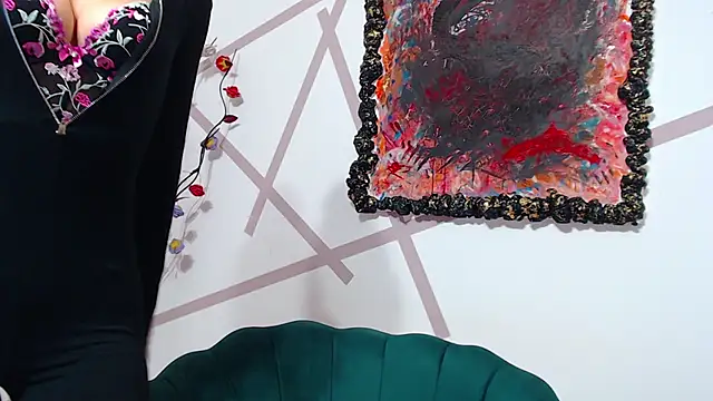 Snapshot of ZaSha__ chatting on December 23, 2024, 7:38 am ZaSha   online show from December 23, 2024, 7:38 am