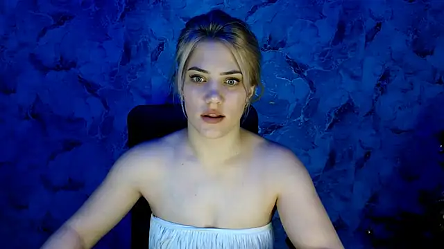 Snapshot of nika_gold1 chatting on January 15, 2025, 5:58 pm nika gold1 online show from January 15, 2025, 5:58 pm