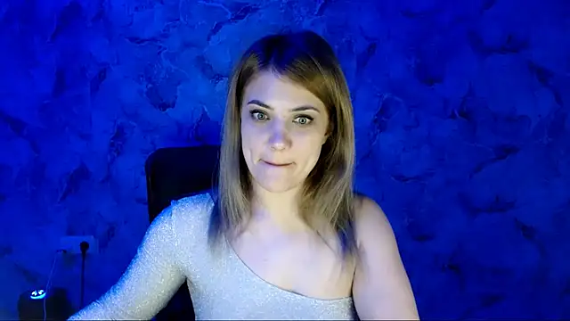 nika gold1 online show from April 12, 2026, 3:17 pm