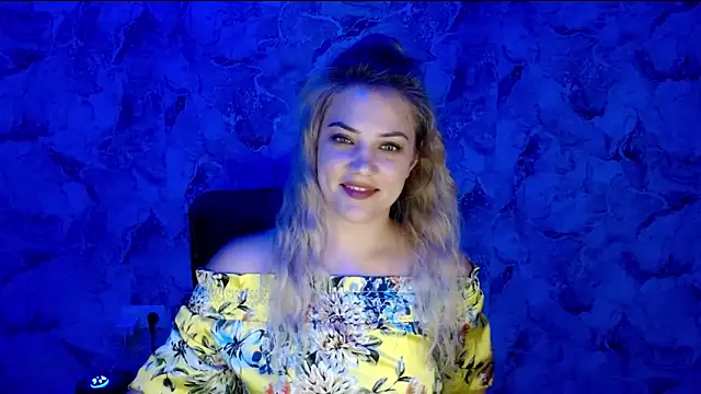 Snapshot of nika_gold1 chatting on June 13, 2026, 3:54 pm nika gold1 online show from June 13, 2026, 3:54 pm