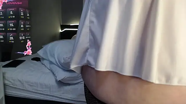 LadySambuca online show from December 15, 2025, 5:34 am