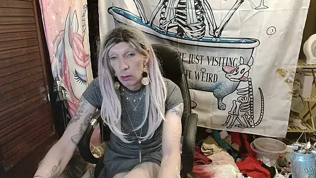 Ombeline1 online show from March 27, 2026, 9:14 pm