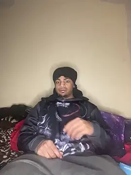 Snapshot of Elgrazonamor chatting on December 13, 2024, 10:55 pm Elgrazonamor online show from December 13, 2024, 10:55 pm