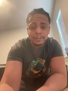 Snapshot of Elgrazonamor chatting on March 28, 2026, 10:42 pm Elgrazonamor online show from March 28, 2026, 10:42 pm