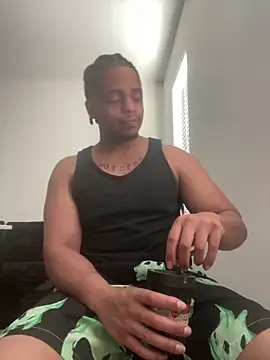 Snapshot of Elgrazonamor chatting on April 3, 2026, 9:46 pm Elgrazonamor online show from April 3, 2026, 9:46 pm