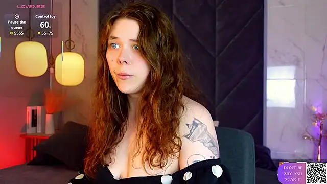 SophiePure online show from March 23, 2026, 8:57 pm