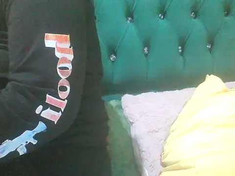 Sexy Riri online show from October 24, 2025, 3:52 pm