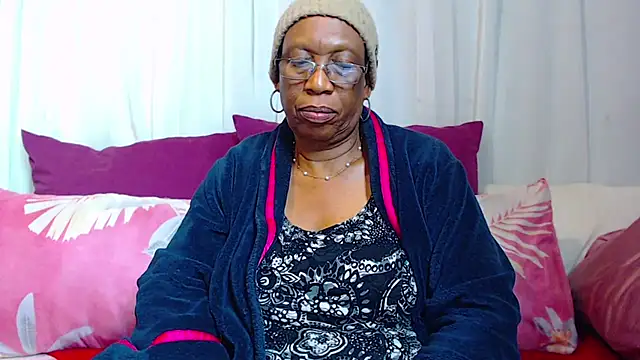 Snapshot of Freakyassnwildx chatting on November 25, 2025, 4:18 pm Freakyassnwildx online show from November 25, 2025, 4:18 pm