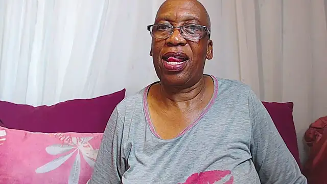 Snapshot of Freakyassnwildx chatting on December 20, 2025, 8:27 pm Freakyassnwildx online show from December 20, 2025, 8:27 pm