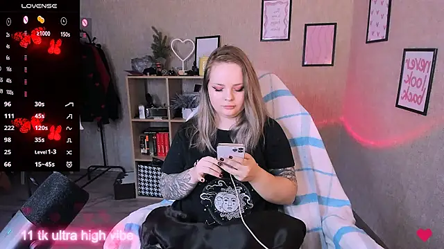 flower sarah  online show from March 7, 2025, 2:34 pm