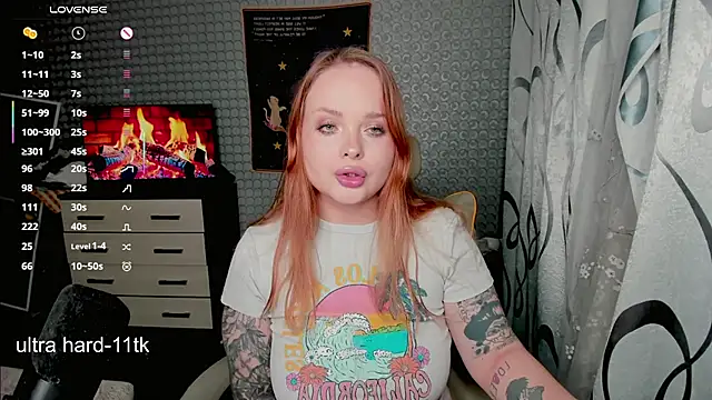 Snapshot of flower_sarah_ chatting on May 30, 2026, 9:56 pm flower sarah online show from May 30, 2026, 9:56 pm