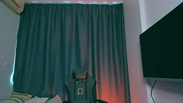 Samuel Andrew online show from March 5, 2025, 5:50 am