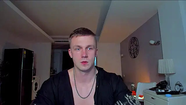 Samuel Andrew online show from June 21, 2026, 2:14 am