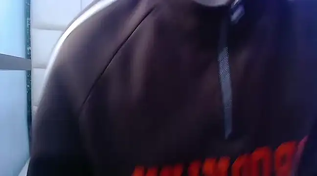 isabeautyx19 online show from January 17, 2025, 2:39 pm