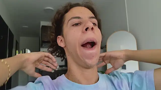 grey   27 online show from March 19, 2025, 8:32 pm