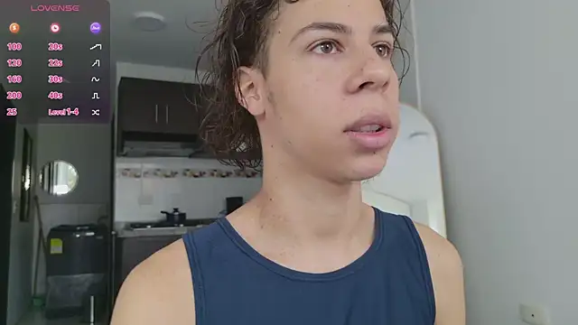 Snapshot of grey___27 chatting on January 16, 2026, 12:20 pm grey 27 online show from January 16, 2026, 12:20 pm