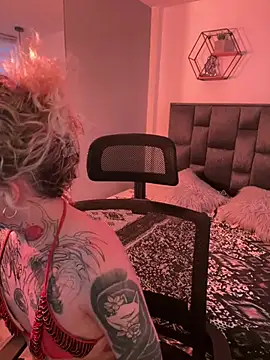 Bonnie vega online show from April 19, 2026, 9:50 pm