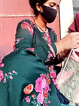 Snapshot of Mamta_Chaterjee chatting on February 14, 2026, 2:08 am Mamta Chaterjee online show from February 14, 2026, 2:08 am