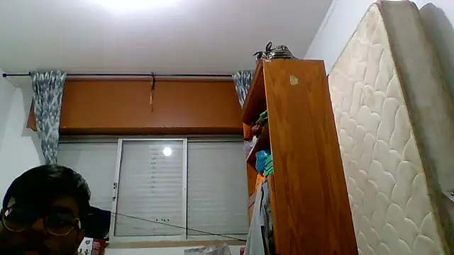 bigbutted daddy online show from January 28, 2025, 6:17 pm