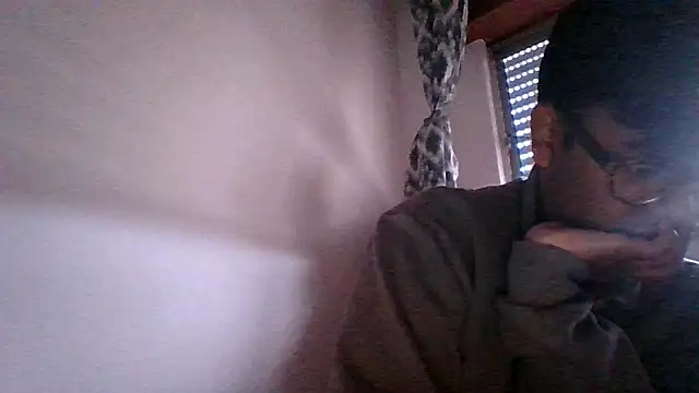 bigbutted daddy online show from February 18, 2025, 4:48 pm