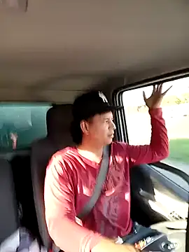 Snapshot of yoryisexi chatting on October 1, 2025, 9:32 pm yoryisexi online show from October 1, 2025, 9:32 pm