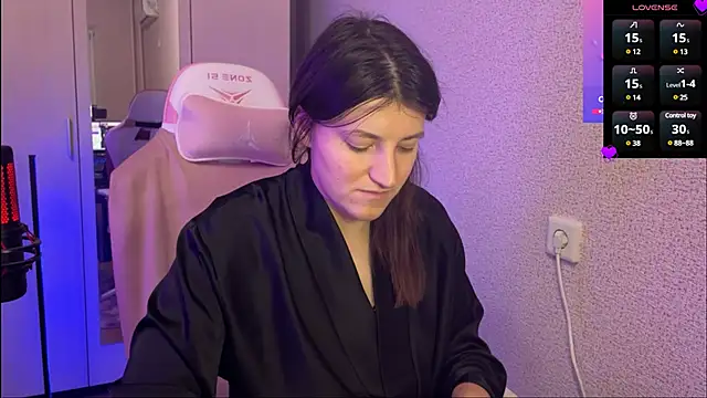 Katrin  kiss online show from February 20, 2025, 7:30 pm