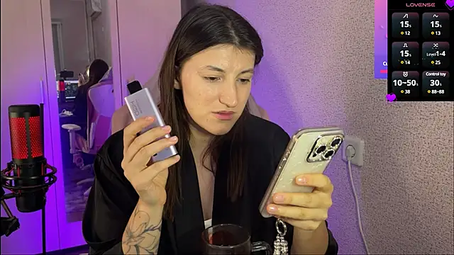 Katrin  kiss online show from February 22, 2025, 6:30 pm