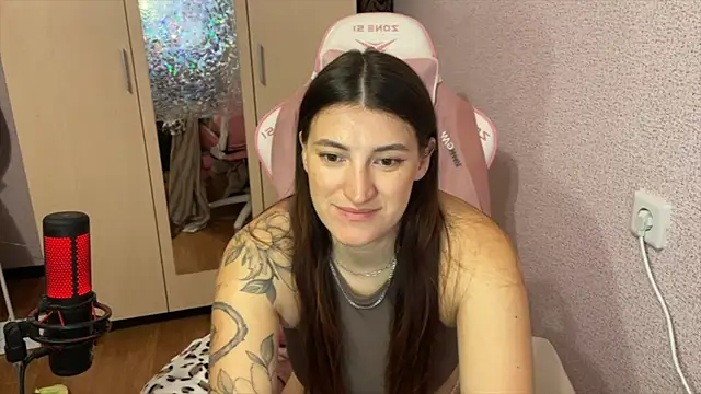 Katrin  kiss online show from March 30, 2026, 7:26 pm