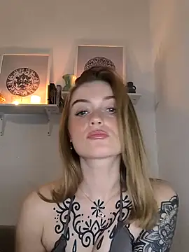 Goldloeckchen159 online show from October 25, 2025, 6:02 pm