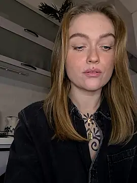 Goldloeckchen159 online show from January 11, 2026, 9:42 pm