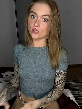 Goldloeckchen159 online show from March 29, 2026, 4:18 pm