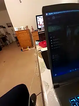 hairy orbite online show from November 13, 2025, 9:14 pm