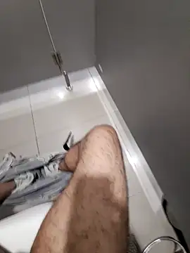 Snapshot of johny_69d@xh chatting on December 10, 2024, 12:05 pm johny 69dxh online show from December 10, 2024, 12:05 pm