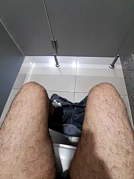 Snapshot of johny_69d@xh chatting on January 16, 2025, 9:05 am johny 69dxh online show from January 16, 2025, 9:05 am