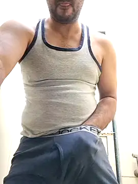 Snapshot of johny_69d@xh chatting on December 16, 2025, 8:19 am johny 69dxh online show from December 16, 2025, 8:19 am